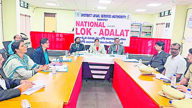 లోక్అదాలత్లో అధిక కేసులు పరిష్కరిద్దాం