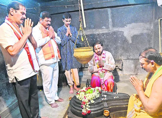 లండన్లో చదువుకున్నా..మన సంస్కృతిని మరిచిపోలేదు