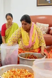 Deputy CM Mallu Bhatti Vikramarka Wife Makes Avakaya Pachadi3