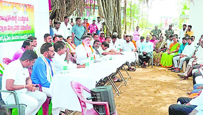 ● పార్టీ బలోపేతానికి కమిటీలు ● మంత్రి పొన్నం ప్రభాకర్