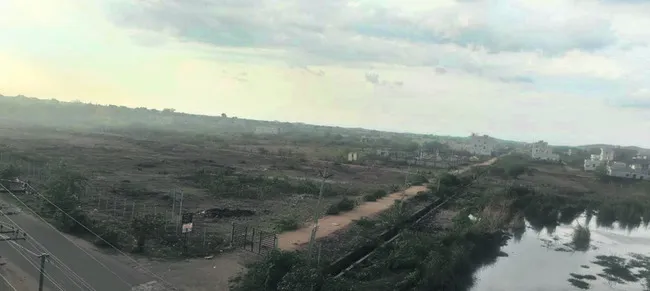 నగరంలో అధునాతన స్విమ్మింగ్‌పూల్‌ 