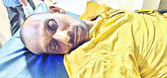 చికిత్స పొందుతూ యువకుడి మృతి