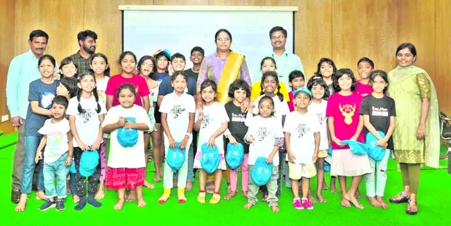 జూలో ఉత్సాహంగాసమ్మర్‌ క్యాంప్‌ 