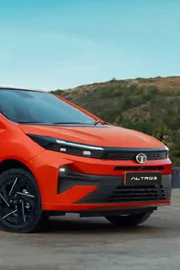 Tata Altroz Facelift Launched at Rs 6 89 Lakh in India1