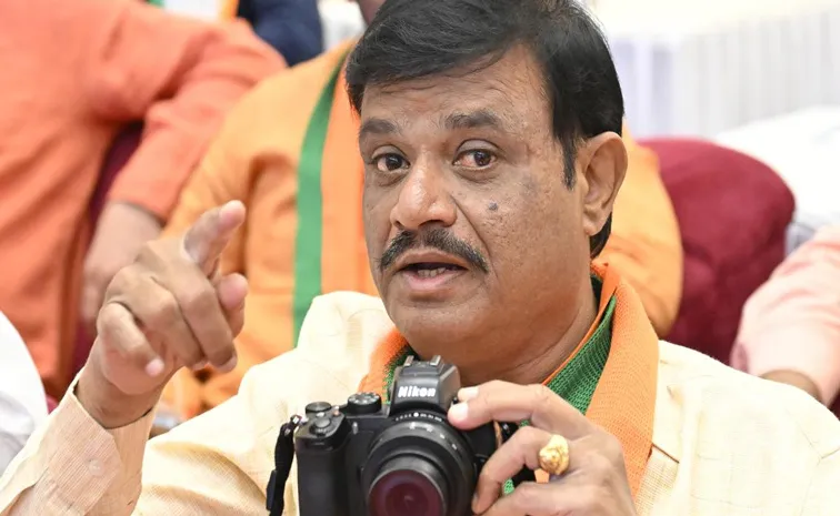 BJP MLA Munirathna allegedly injected woman with virus