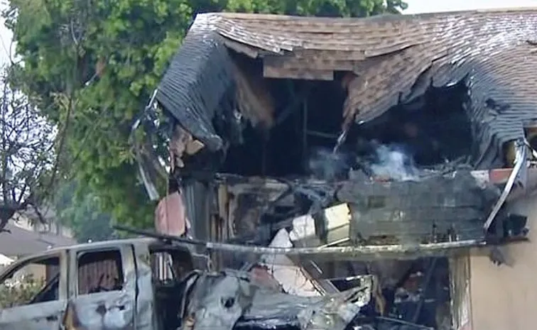 Small Plane Crashes Into Residential Street In San Diego