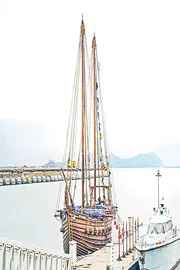 Indian Navy inducts first vessel built in ancient shipbuilding style2