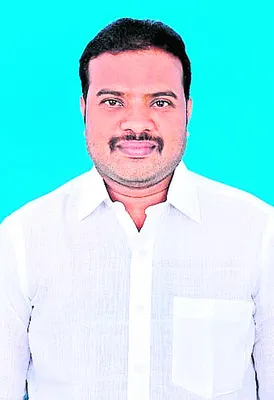 బాలుడ