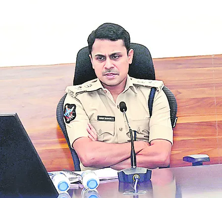 బహిరంగ ధూమపానం చేస్తే  జరిమానా  