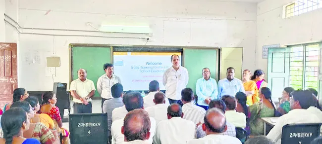 బోధన నైపుణ్యాలు మెరుగుపర్చుకోవాలి