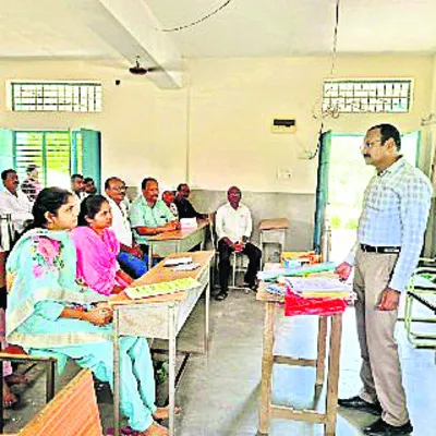 బోధన నైపుణ్యాలు మెరుగుపర్చుకోవాలి