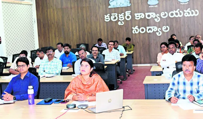 యోగాపై అవగాహన కల్పించాలి