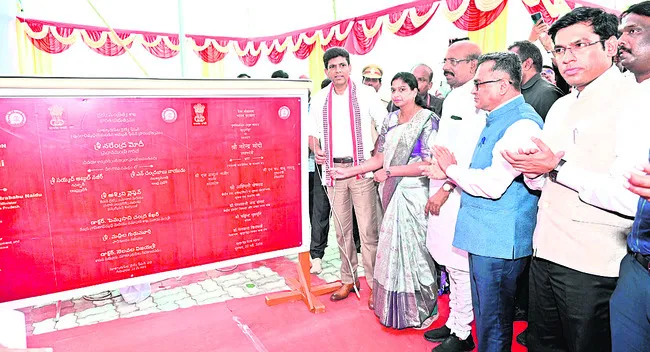 ప్రతిష్టాత్మకంగా అమృత్ భారత్ స్టేషన్