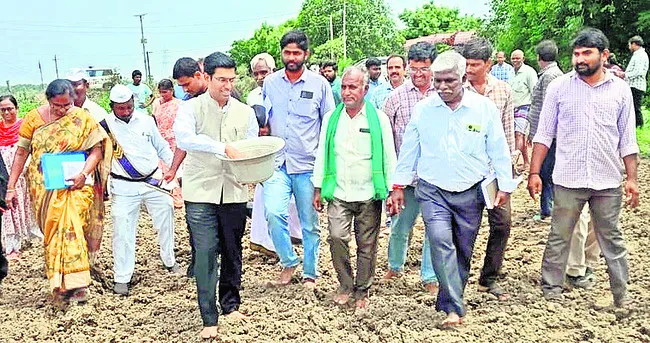 రేషన్ బియ్యం పక్కదారి పడితే చర్యలు