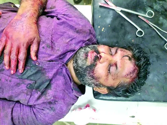 క్రికెట్ మ్యాచ్ తెచ్చిన తంటా.. రెండు వర్గాల ఘర్షణ