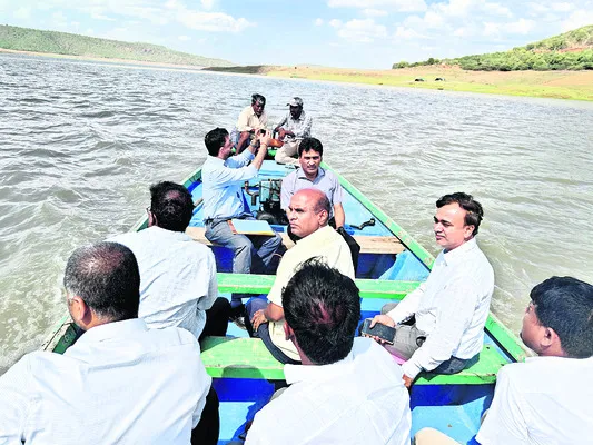 వచ్చే నెలలో ఐకానిక్ బ్రిడ్జికి టెండర్లు