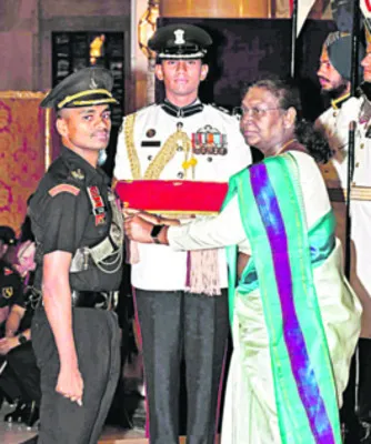 నీ కీ