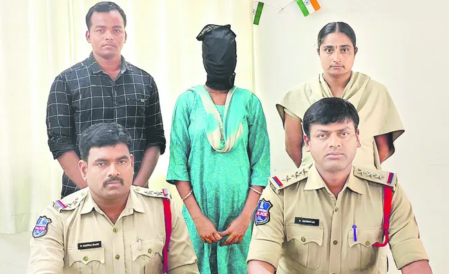 కన్న తల్లే హత్య చేసింది