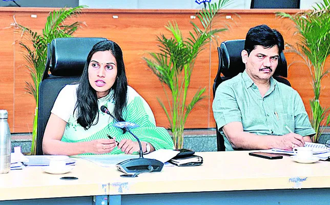 పరీక్షలకు పటిష్ట ఏర్పాట్లు