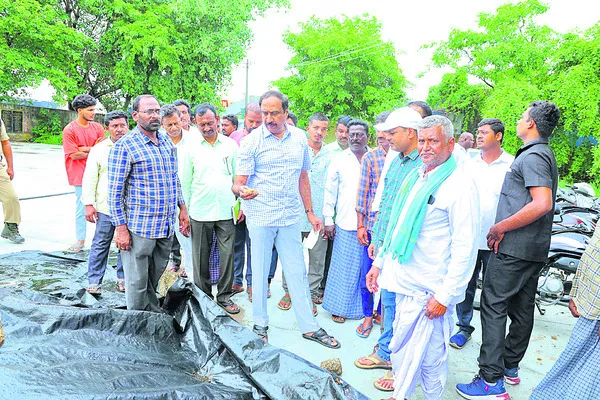ఆందోళన వద్దు.. ఆదుకుంటాం
