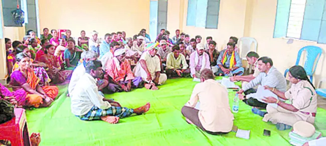 త్వరలో పట్టాల పంపిణీ