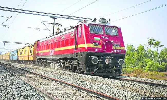 గ్రేడ్‌–2 హెచ్‌ఎం బదిలీలకు 245 దరఖాస్తులు 