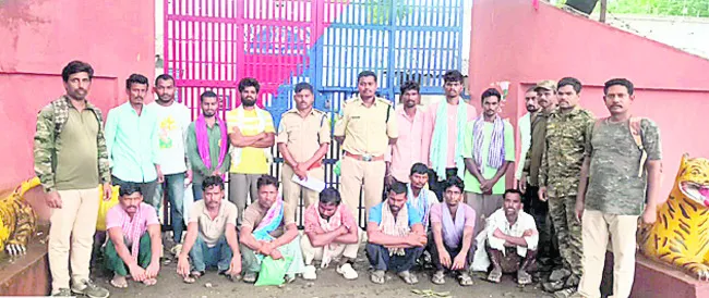 పులిని హతమార్చిన ఘటనలో 30 మంది రిమాండ్‌ 