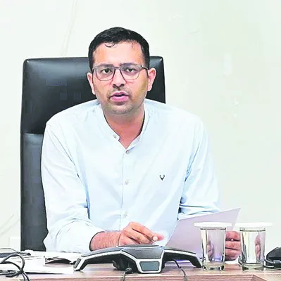 పరీక్షకు ‘ఆధార్‌’ తప్పనిసరి
