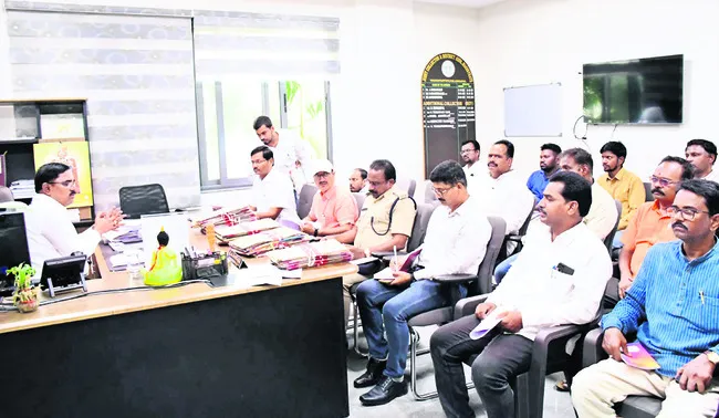 పకడ్బందీగా స్క్రీనింగ్ పరీక్ష