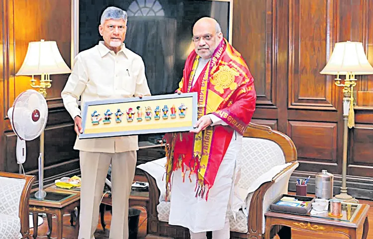 రాజధాని రైతులకు ఇక్కట్లు నిజమే