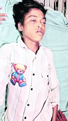 విద్యుదాఘాతంతో  యువకుడి మృతి 