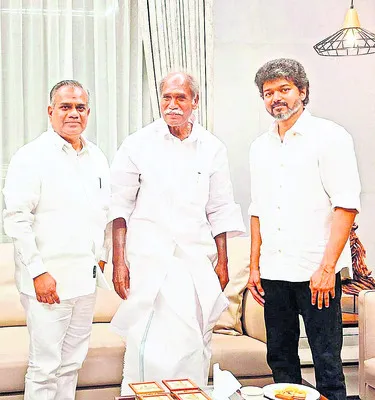 పుదుచ్చేరిలోనూ వార్‌