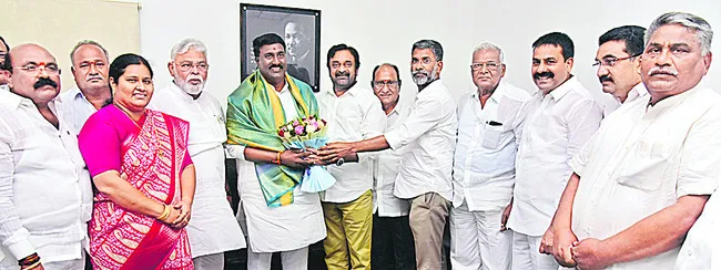 ప్రజా సమస్యల పరిష్కారమే ధ్యేయం
