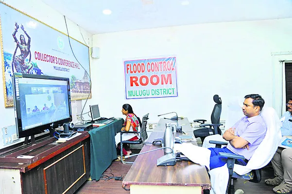 అభివృద్ధి పనులకు అటవీశాఖ సహకరించాలి