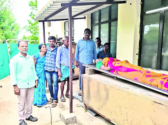 మనస్తాపంతో వివాహిత మృతి