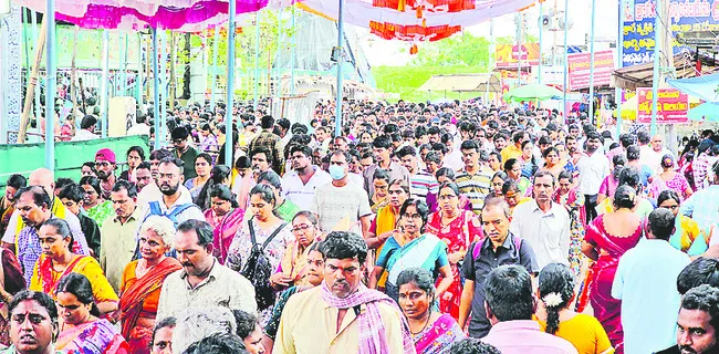 శ్రీనివాసా... శ్రీవేంకటేశా