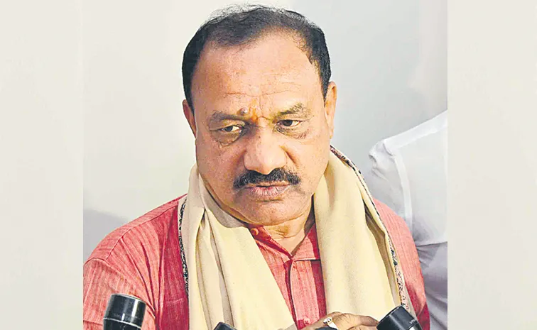 TPCC Chief Mahesh Kumar Goud comments over brs