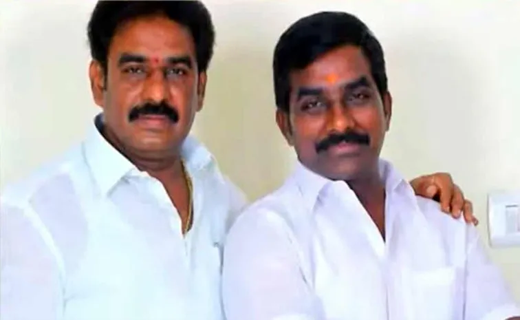 పిన్నెల్లి సోదరులపై అక్రమ కేసు