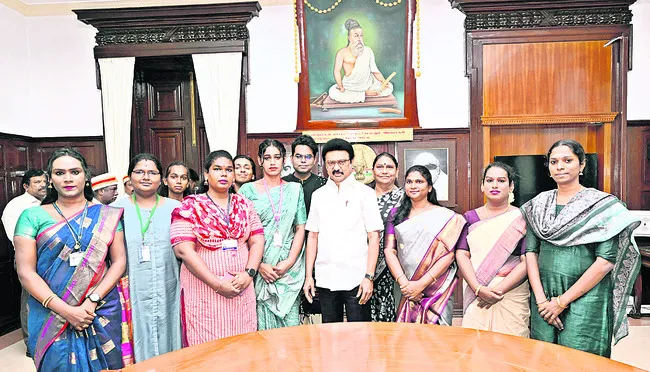 మూడో కేటగిరి జీవితాల్లో వెలుగు