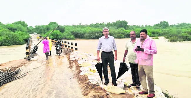 శాశ్వత పనులకు నోచుకోని తమ్మిలేరు కాజ్వే