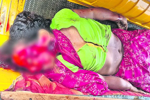 రోడ్డు ప్రమాదంలో మహిళ మృతి 