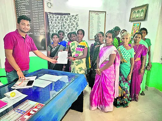 కొత్తపూదేడులో సారా జోరు
