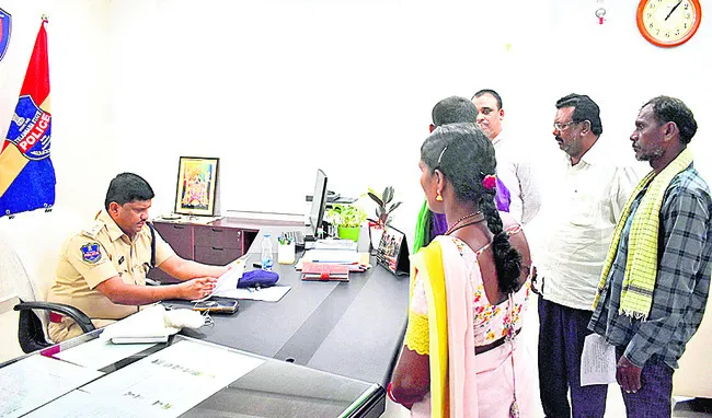 బాధితులకు సత్వర న్యాయం

