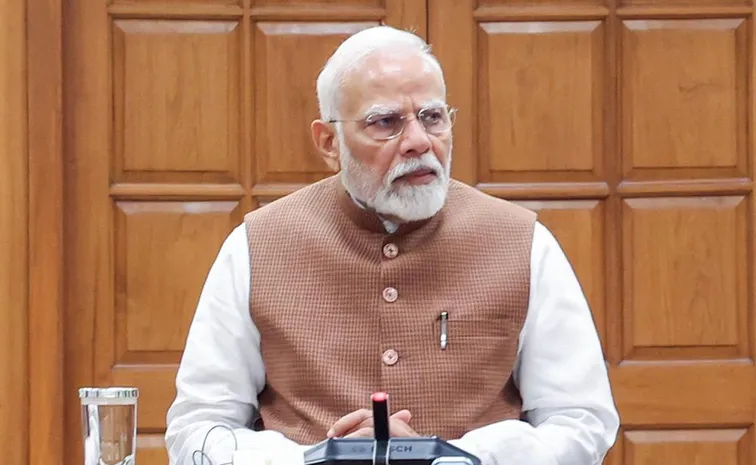 pm Narendra Modis Avoid Making Unnecessary Statements tip to NDA Leaders