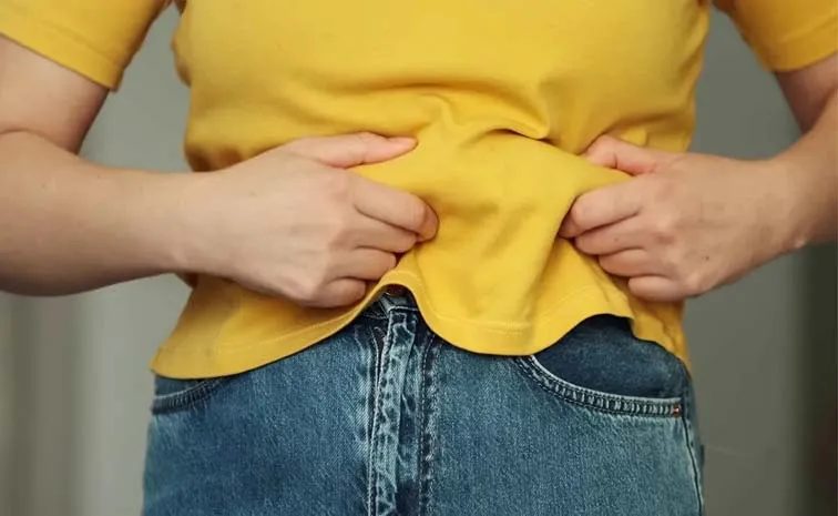 Fitness influencer said this exercise helped her lose 8 inches belly fat