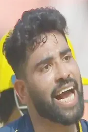 Siraj Loses Cool After GT Star Blunder Ravi Shastri Reaction Adds To Drama1
