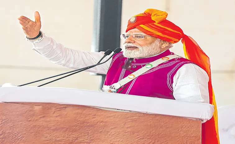 PM Naredra Modi Dresses Down Pakistan After Op Sindoor