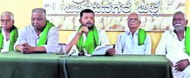 చక్కెర కర్మాగారం కోసం ధర్నా చేస్తాం