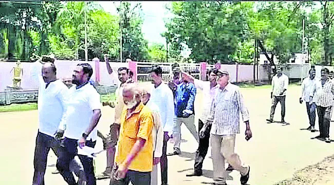 తీవ్ర నిరాశ