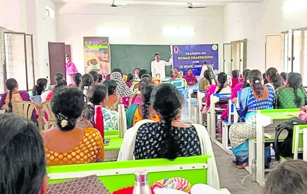 మానవ అక్రమ రవాణా నిర్మూలన అందరి బాధ్యత
